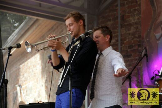 Hoerinfarkt (D) 18. This Is Ska Festival - Wasserburg, Rosslau 27. Juni 2014 (11).JPG